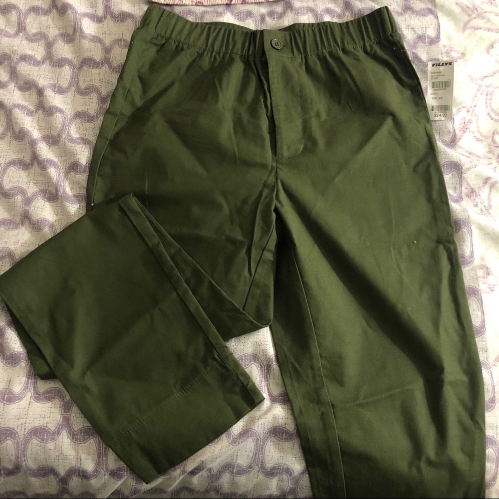 Crop Pants